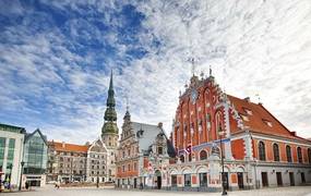 2024 m. balandžio 27 d. Latvijos nacionalinio sodo Oranžerija ir opera „Aida“