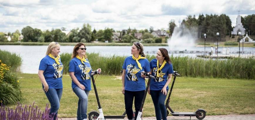 Контакты и структура