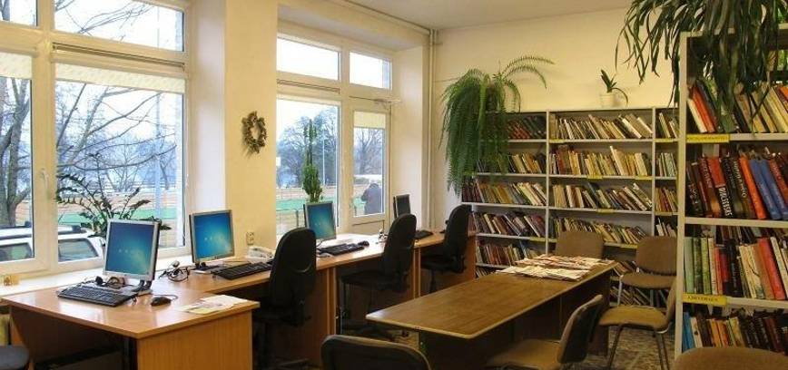 Užpalietės Emilijos Stanislovėnaitės kūrybinių darbų paroda