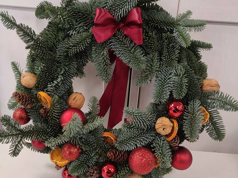 Advento vainikų dirbutuvės kavinėje „Kultūristas“